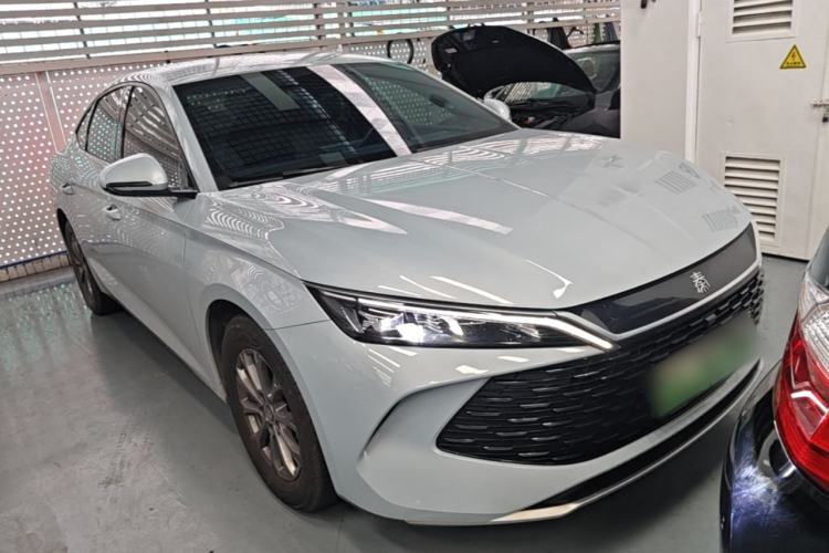 BYD Qin L 2024 — 3