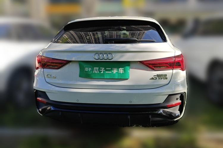 Audi Q3 2021 — 5