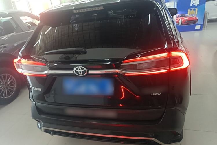 Toyota RAV4 2020 — 5