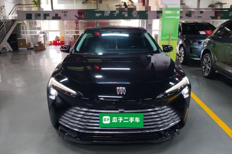 Buick LaCrosse 2023 — 2