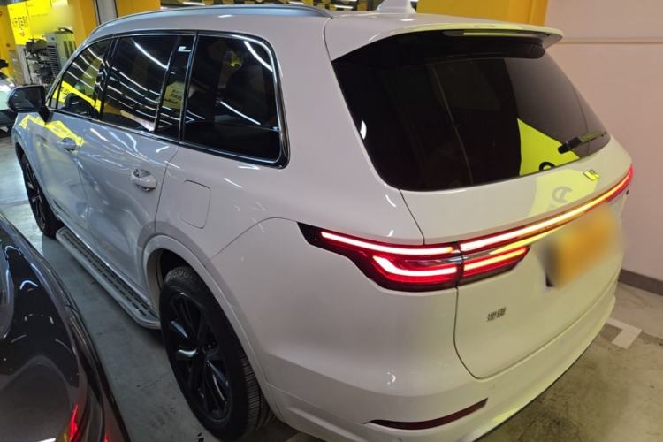 Li Auto ONE 2020 — 4
