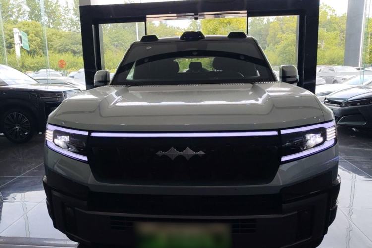 Fangchengbao Leopard 8 2025 — 2