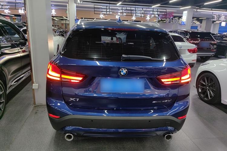 BMW X1 2022 — фото 5