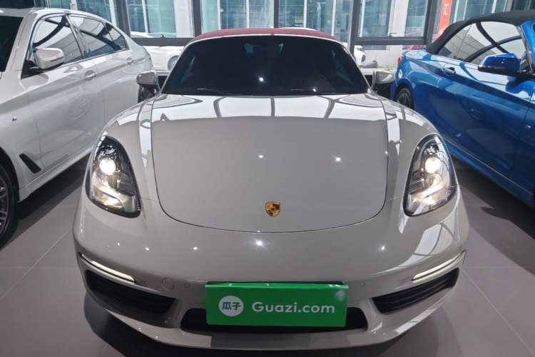 Porsche 718 2022 — 2