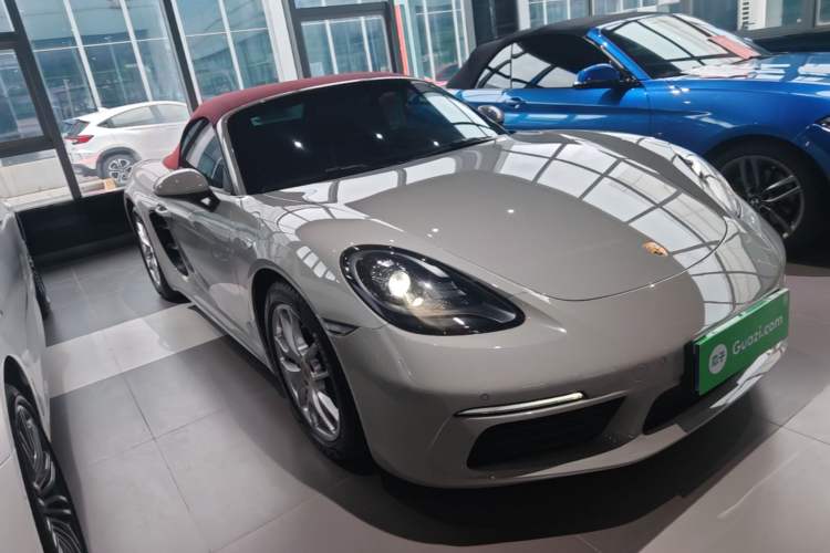 Porsche 718 2022 — 3
