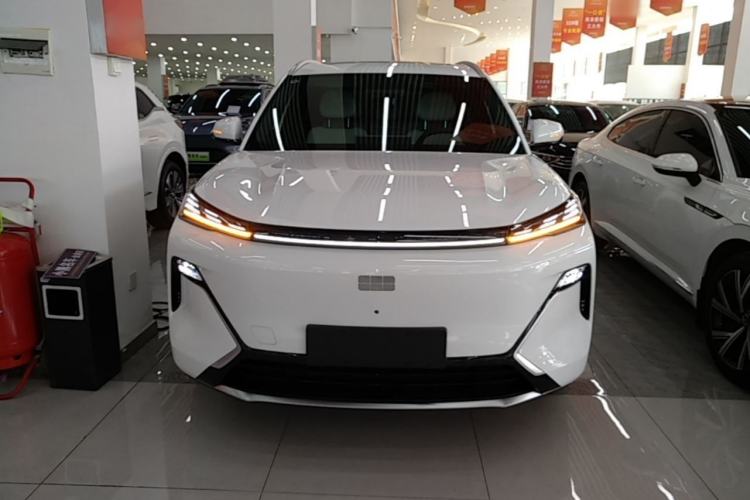 Geely Xingjian 7 2025 — 2