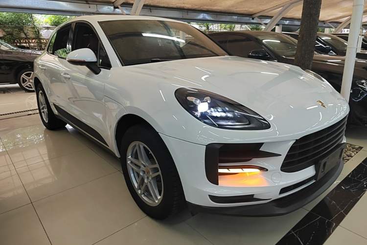 Porsche Macan 2021 — 3