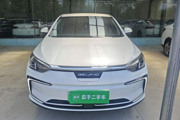 BAIC Beijing EU5 2022 — 2