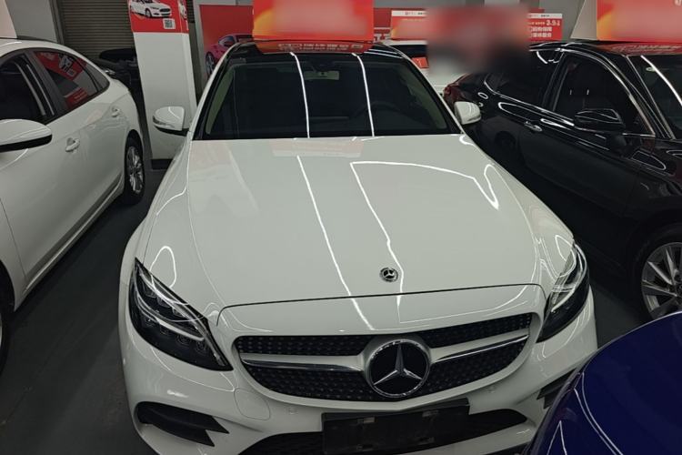 Mercedes-Benz C 260 L 2020 — 2