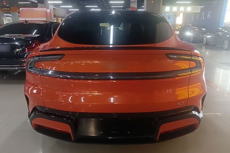 Xiaomi Auto YU7 2025 — фото 5