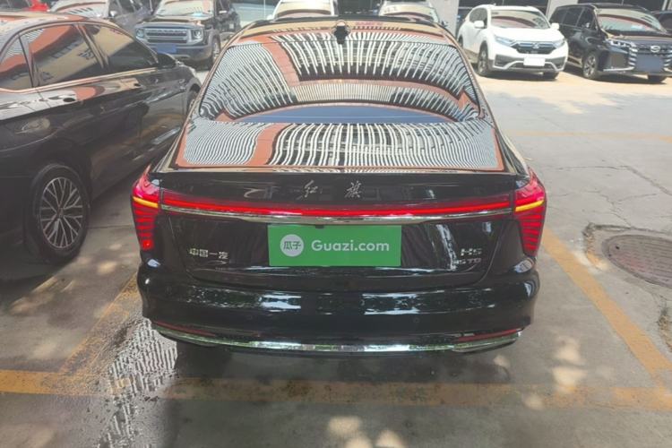 Hongqi H5 2024 — 5