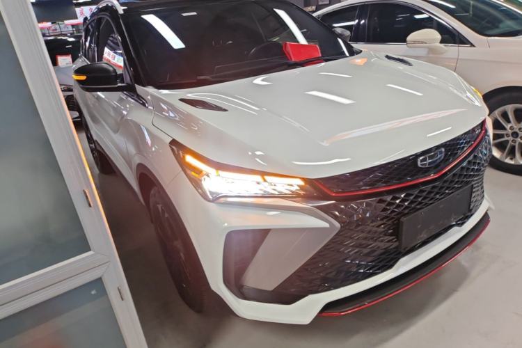 Geely Coolray 2023 — 3