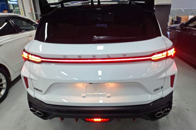 Geely Coolray 2023 — 5