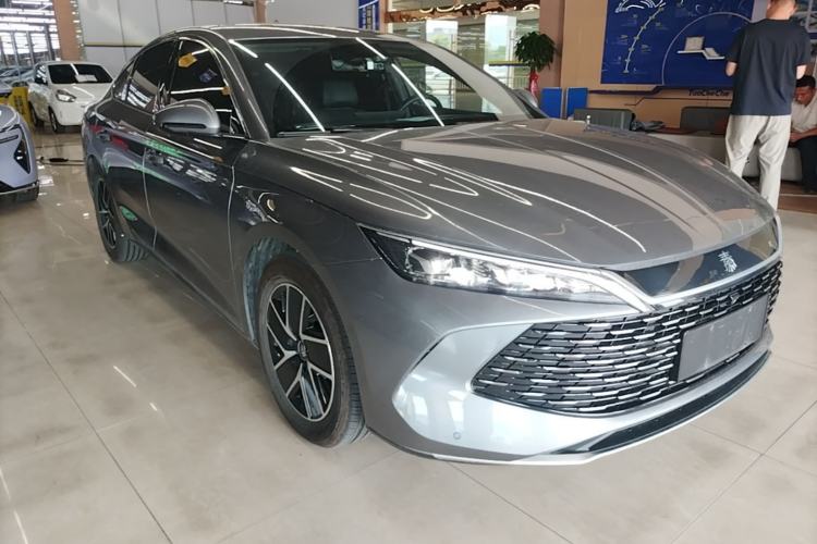BYD Qin L 2024 — 3