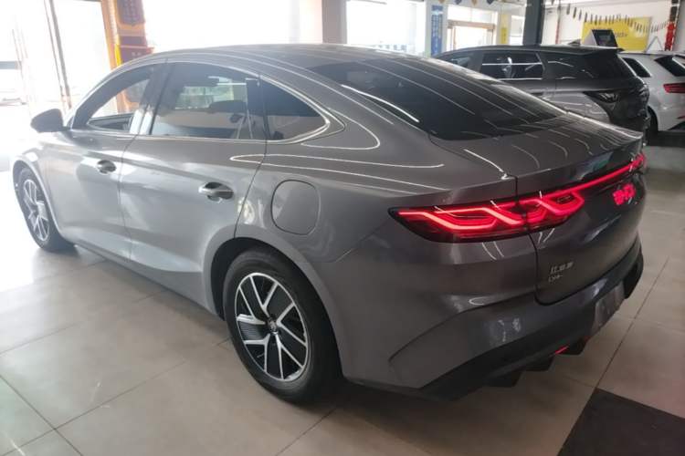 BYD Qin L 2024 — 4