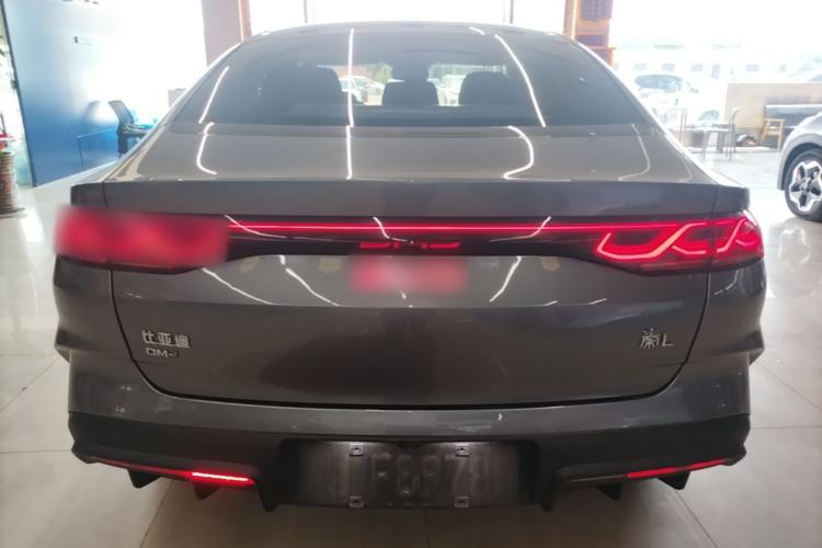 BYD Qin L 2024 — 5