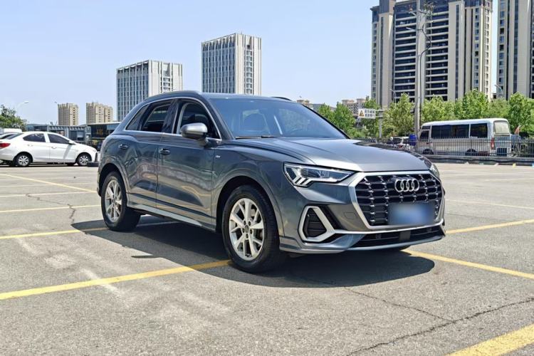 Audi Q3 2019 — 3