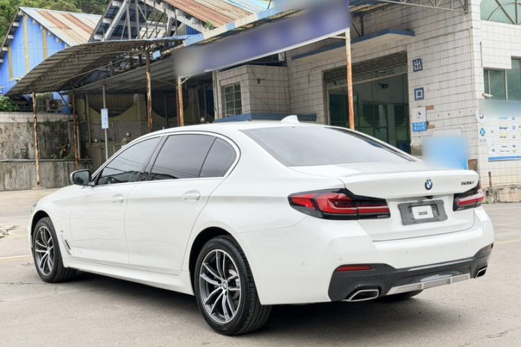 BMW 525Li 2022 — фото 4