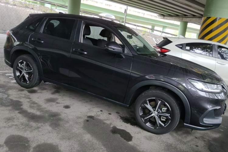 Honda ZR-V 2023 — 3