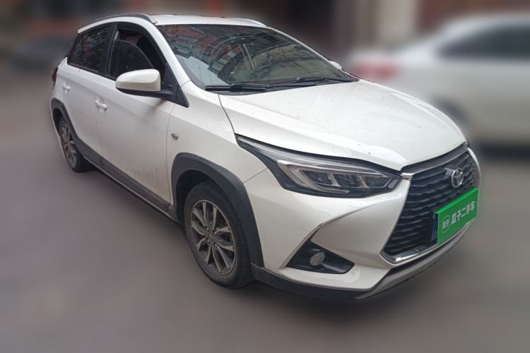 Toyota Yaris L 2020 — фото 3