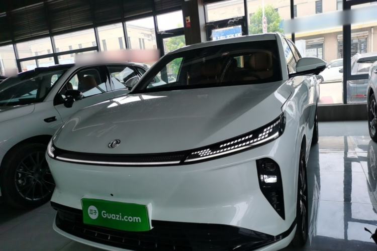 DongFeng L8 2025 — 2