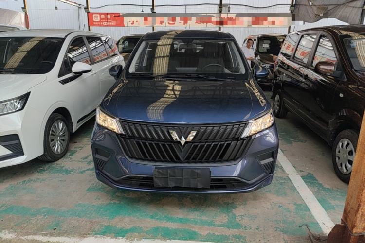 Wuling Jiachen 2022 — 2