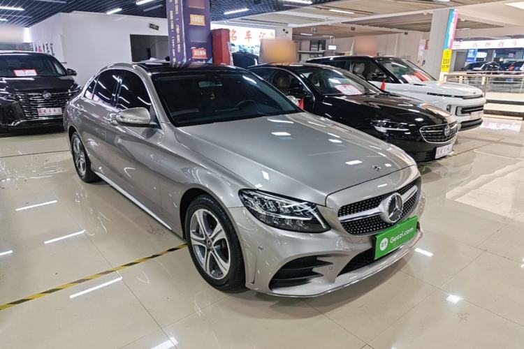 Mercedes-Benz C 260 L 2020 — фото 3