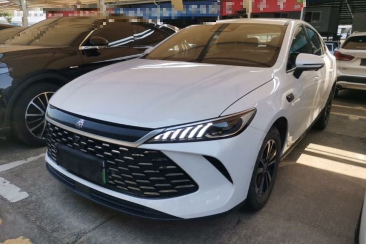 BYD Qin PLUS 2025 — фото 1