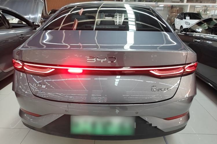 BYD Qin PLUS 2025 — фото 5