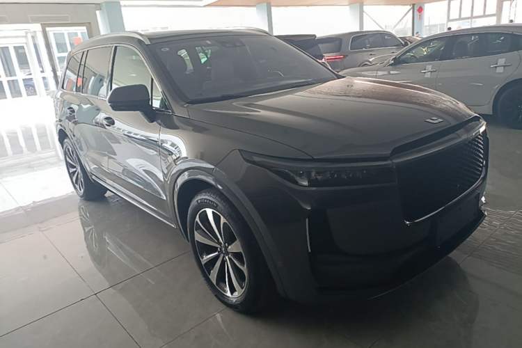 Li Auto ONE 2020 — 3