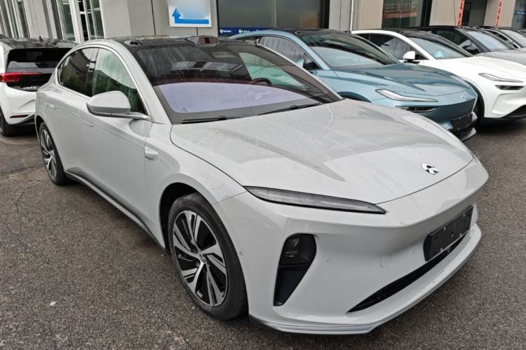 NIO ET5 2022 — 3