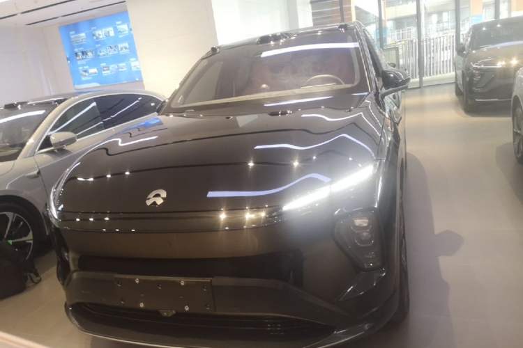 NIO EC7 2023 — 2
