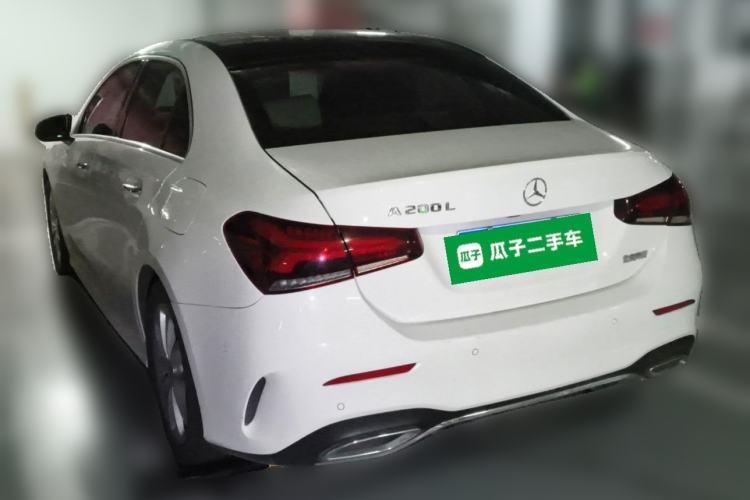 Mercedes-Benz A 200 L 2020 — фото 4