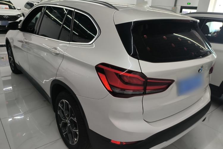 BMW X1 2021 — 4