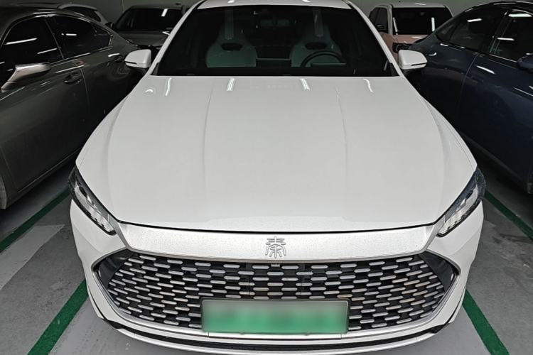 BYD Qin Plus 2023 — фото 2