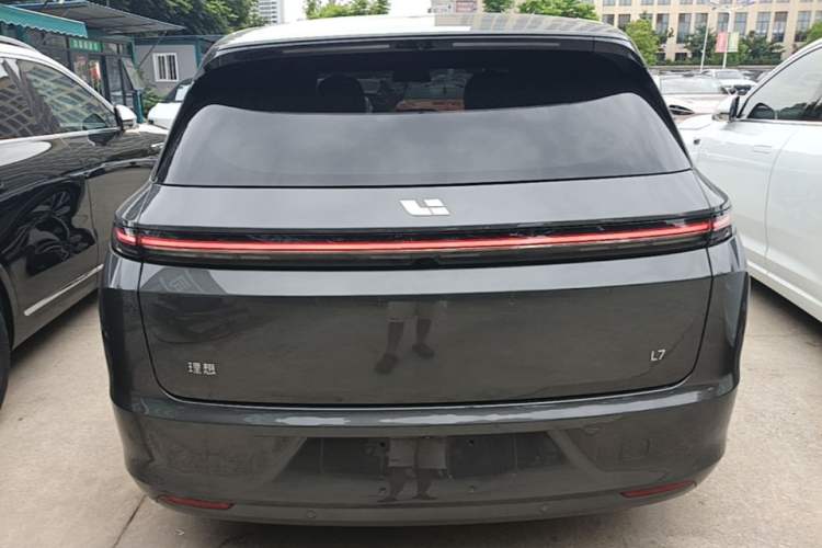 Li Auto L7 2023 — 5