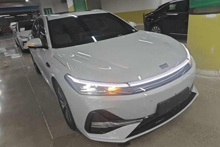 Geely Galaxy A7 2025 — 3