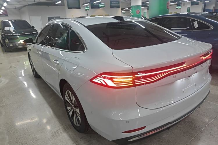 Geely Galaxy A7 2025 — 4