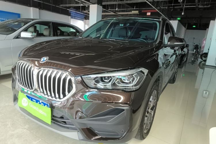 BMW X1 2020 — фото 1