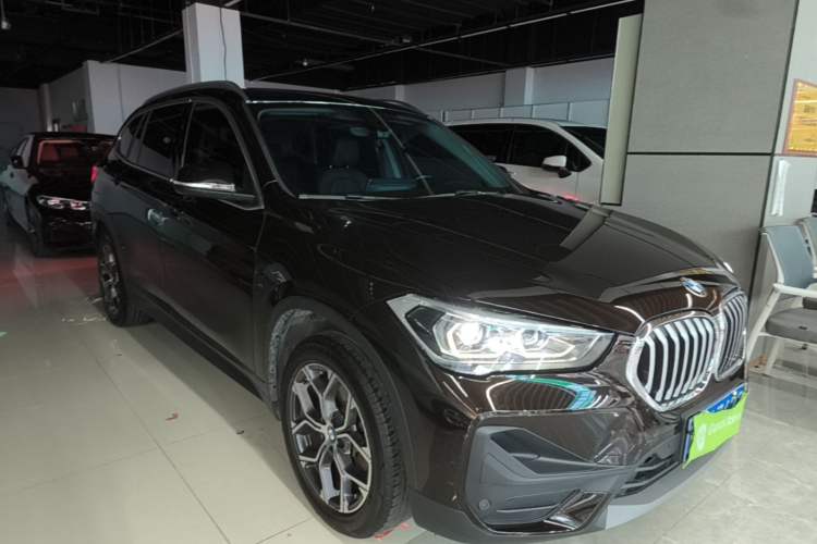 BMW X1 2020 — фото 3