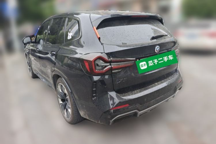 BMW iX3 2023 — 4