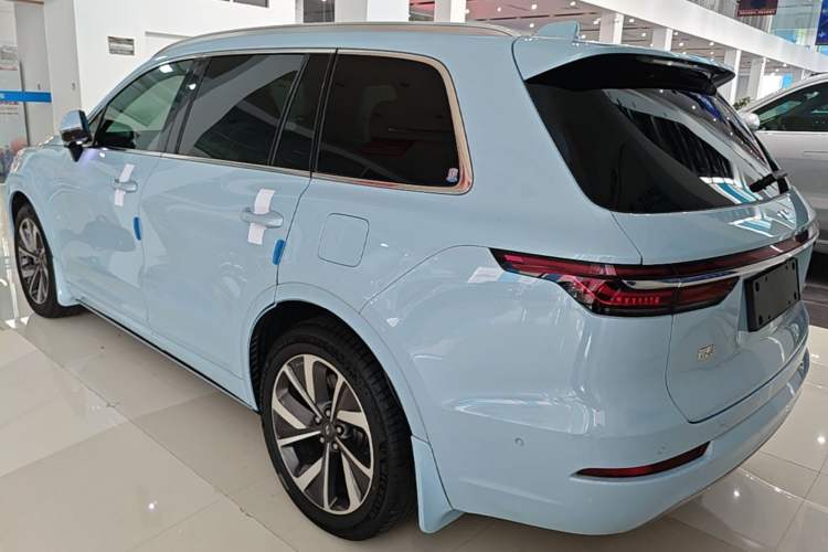 Li Auto ONE 2021 — 4