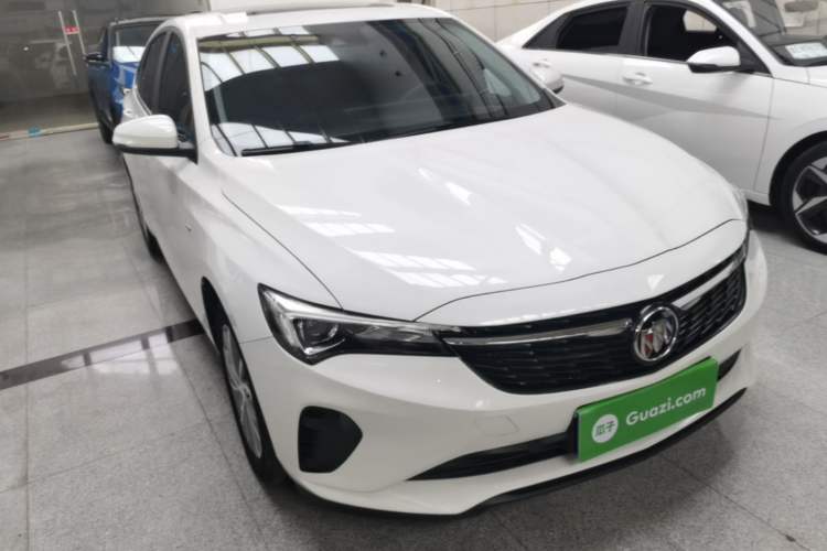 Buick Verano 2023 — 3