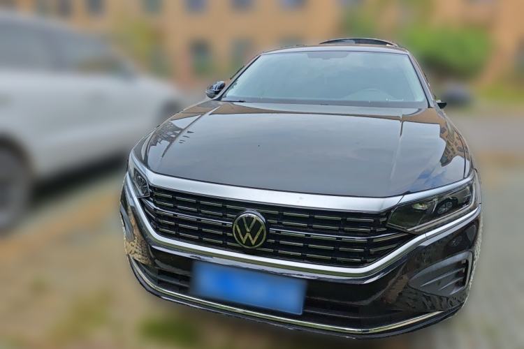 Volkswagen Passat 2024 — фото 2