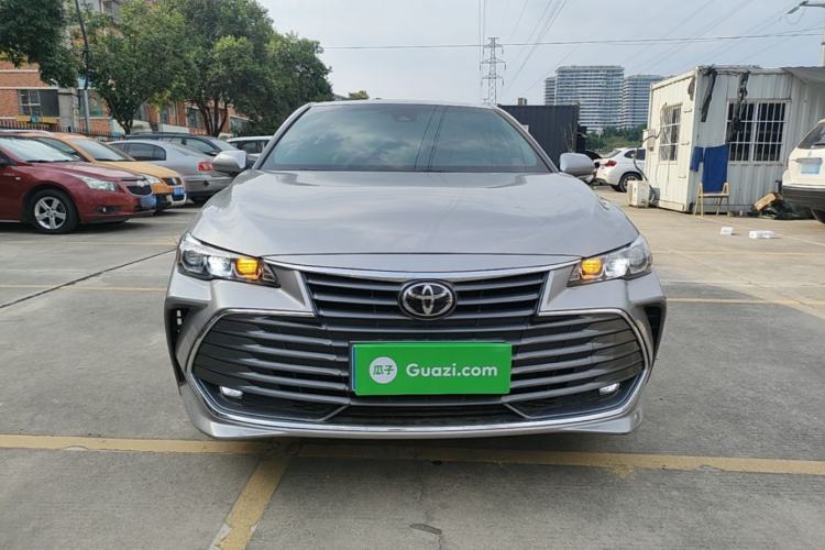 Toyota Avalon 2019 — 2