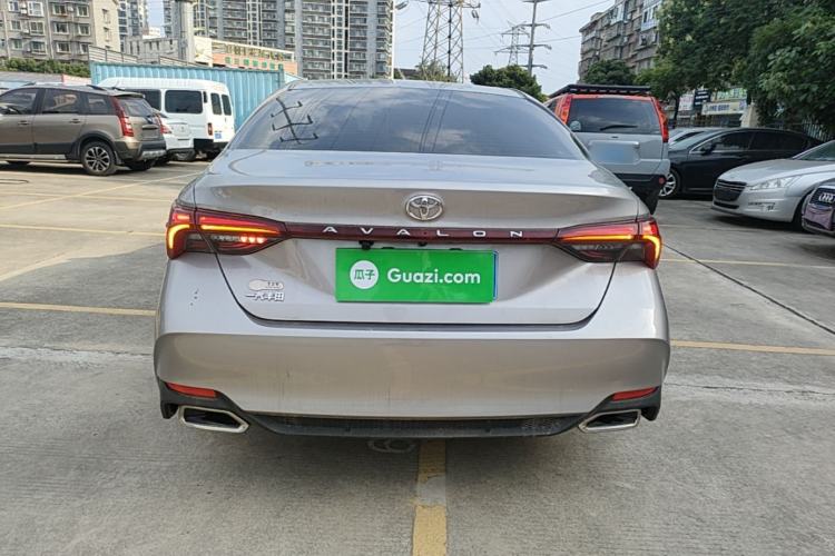 Toyota Avalon 2019 — 5