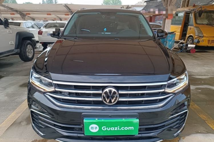 Volkswagen Tiguan L 2024 — 2