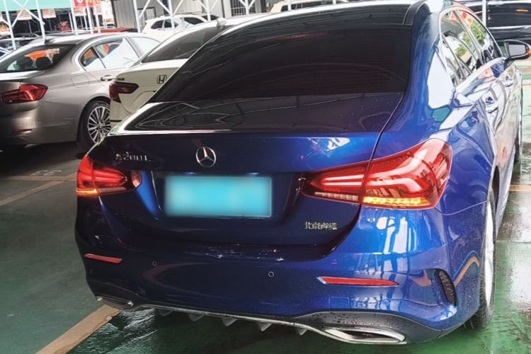Mercedes-Benz A 200 L 2020 — фото 5