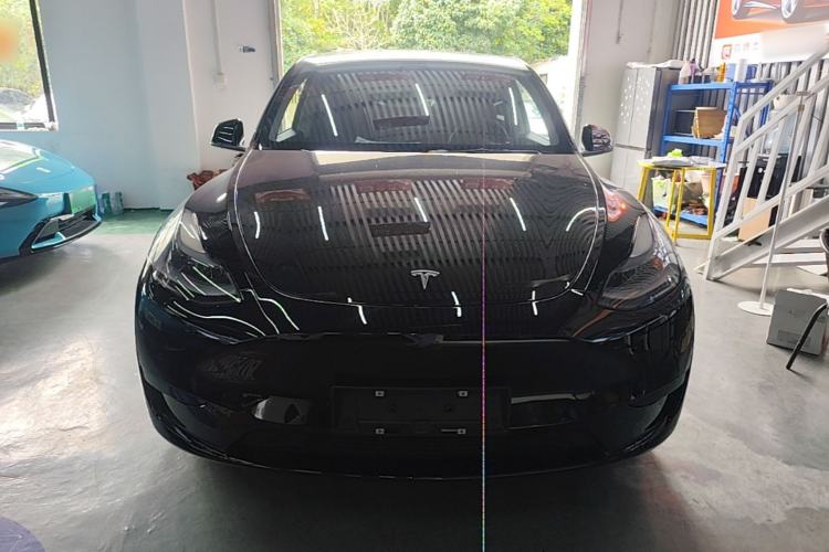 Tesla Model Y 2022 — 2