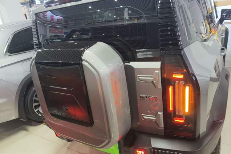 Jetour Traveler 2023 — 5